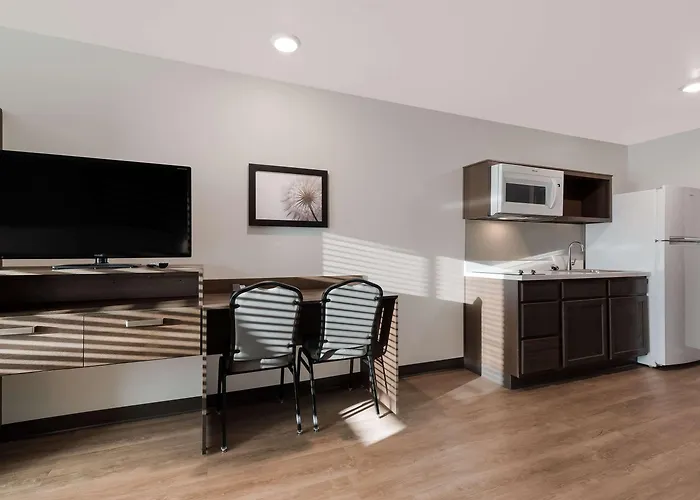 Woodspring Phoenix-deer Valley Phoenix