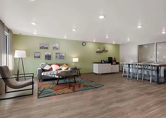 Hotel Woodspring Phoenix-deer Valley