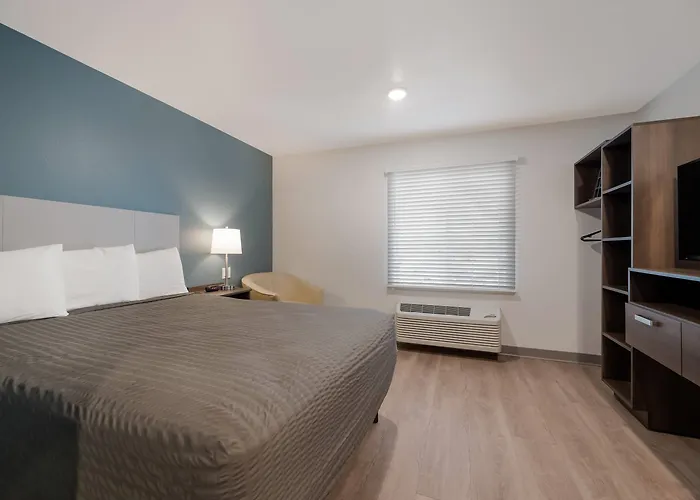 Woodspring Phoenix-deer Valley Phoenix